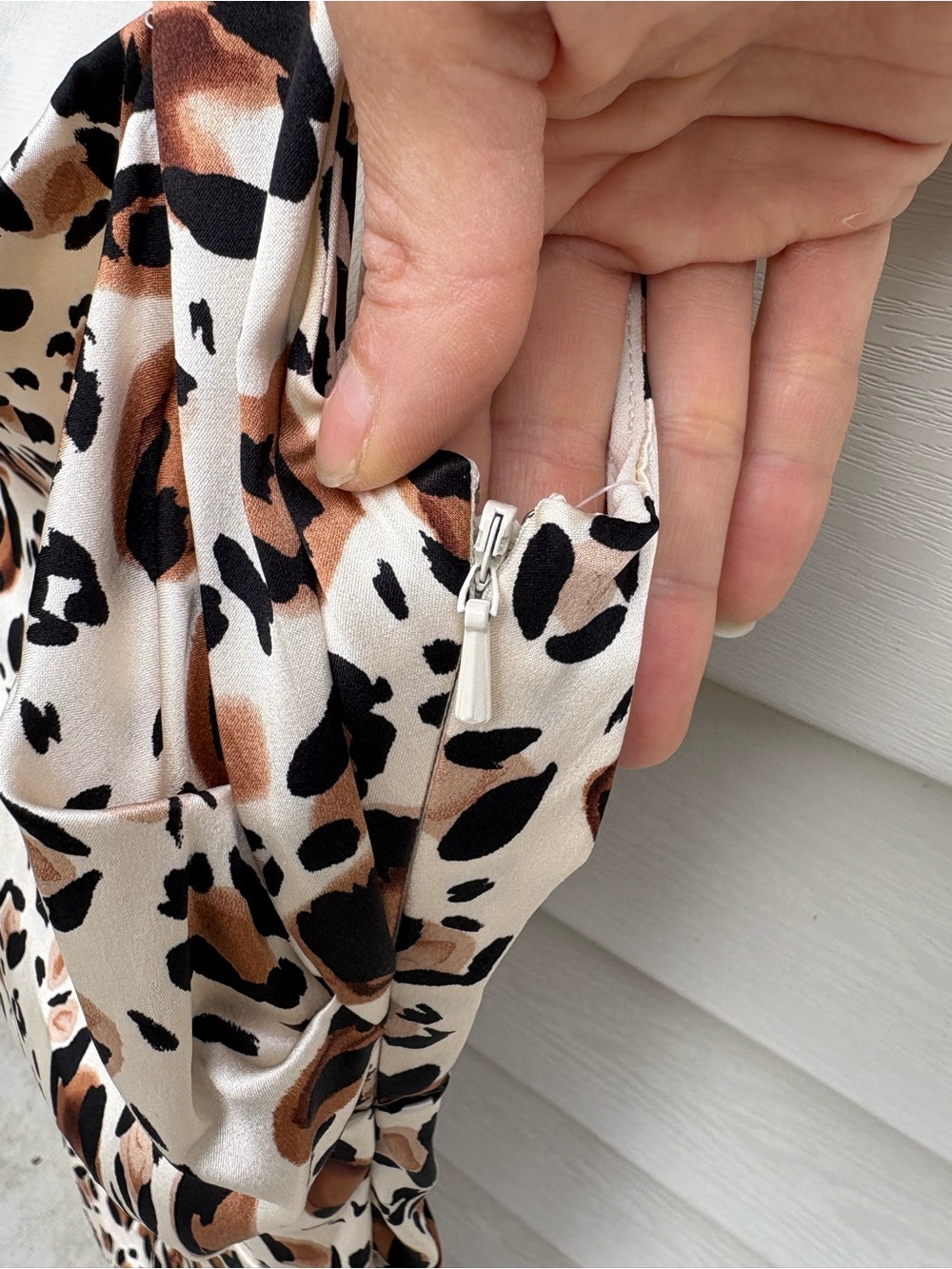 Nicole Miller Silk/Spandex Cream Leopard-Print Midi Dress Size 10 - Picture 6 of 6
